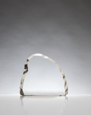 Iceberg 4.75" x 4.5" Tall x 1", Optical Crystal